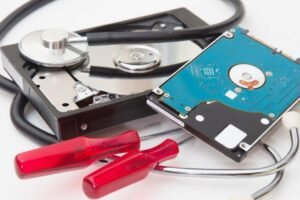 ¡Recupera tus datos! Cómo reparar un disco duro dañado